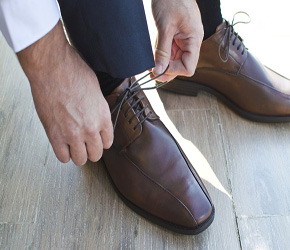 zapatos de pie... Zapatos Plantillas y accesorios Cuidado y limpieza del calzado Kit de mantenimiento de calzado muy auténtico que consta de varios cepillos 